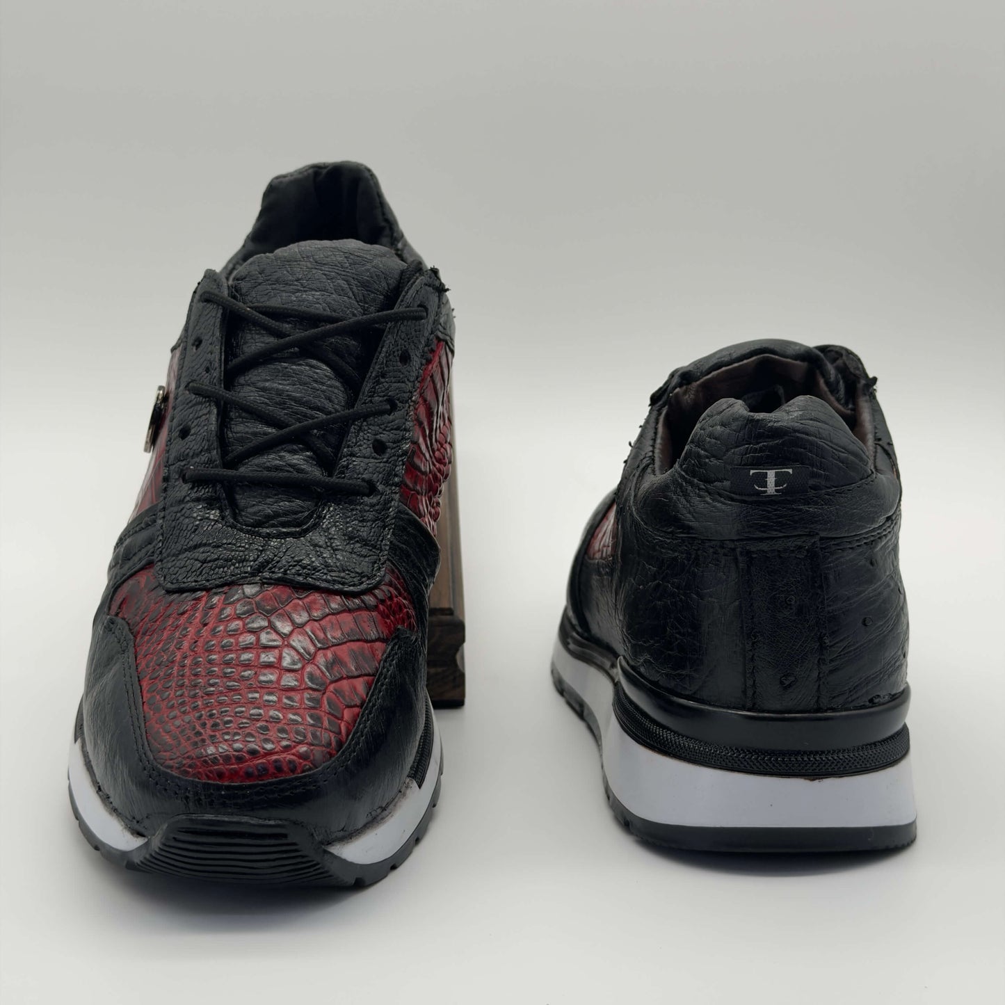 Tenis Mora Cocodrilo Rojo