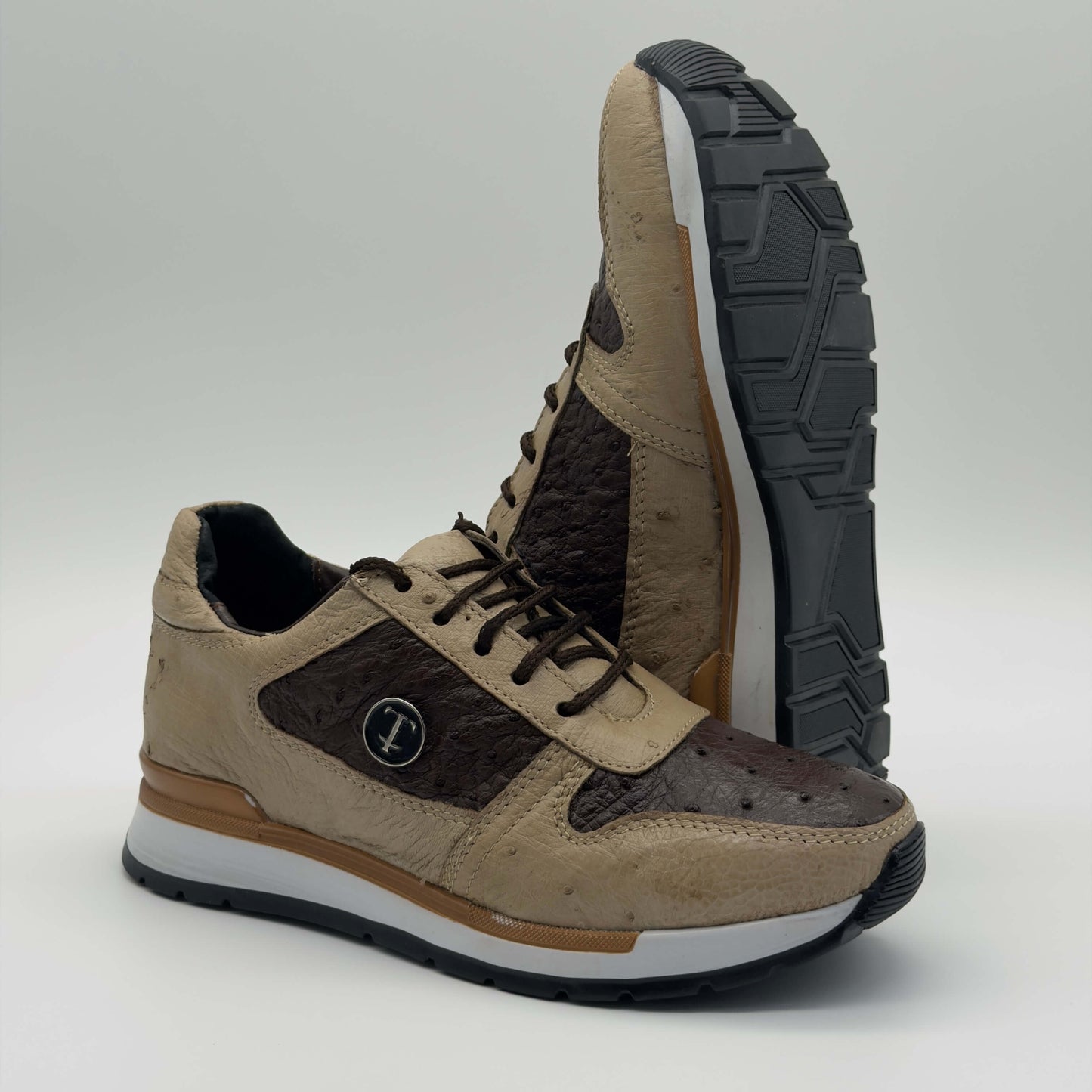 Tenis Mora Avestruz Beige