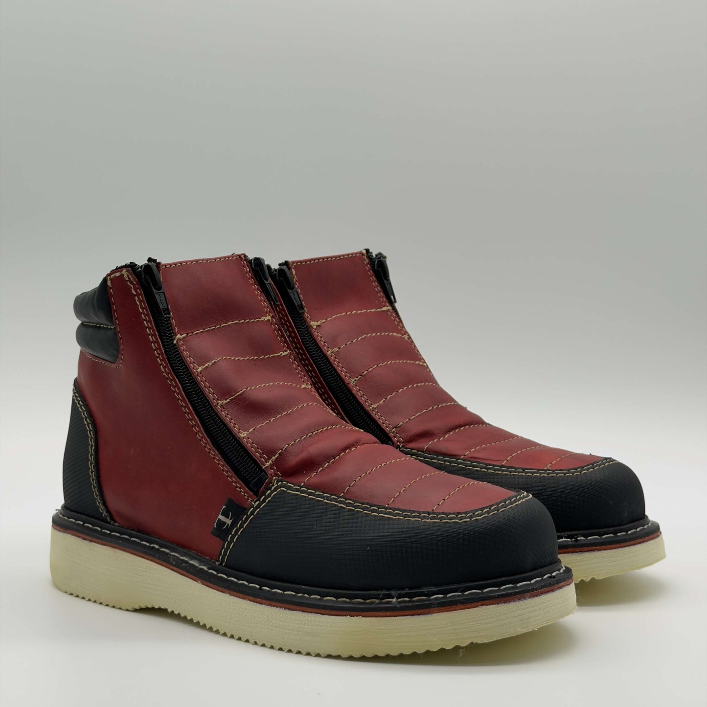 Zapato de Trabajo Doble Cierre Crazy Vino Mil Rayas — 100% Piel