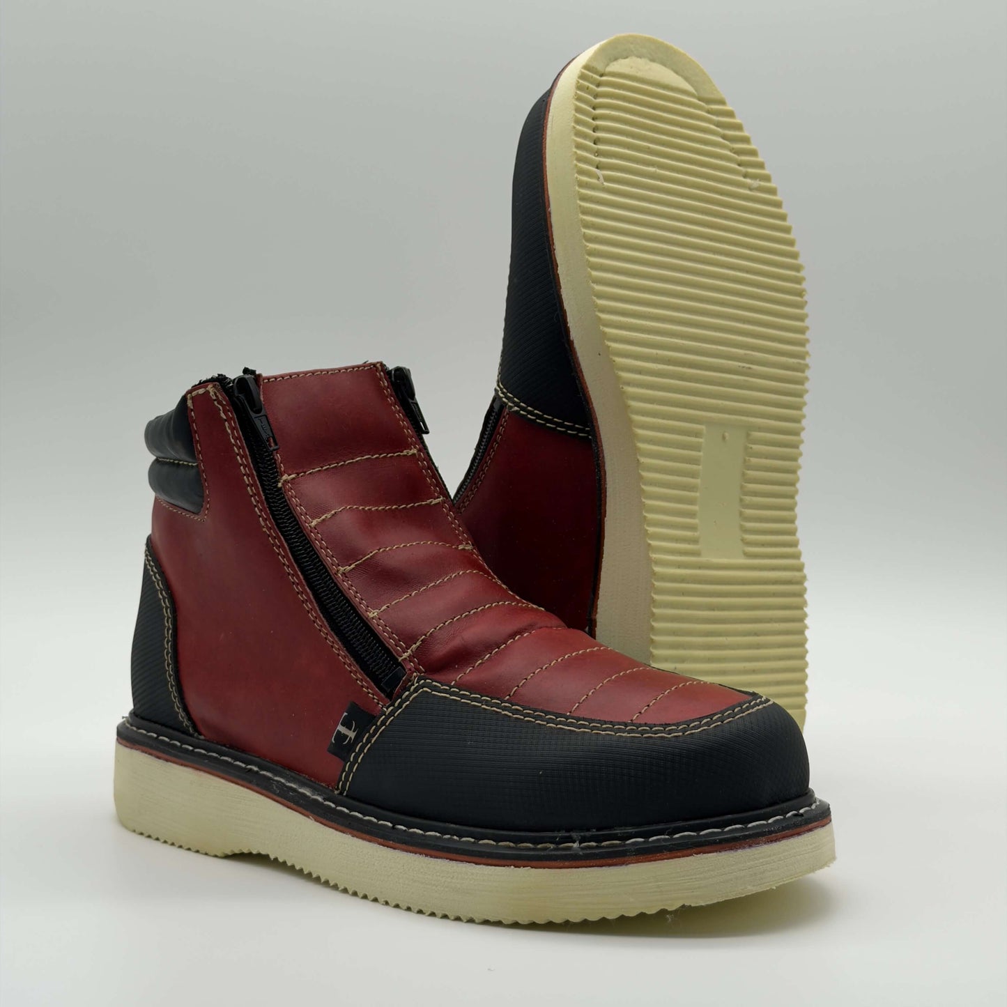 Zapato de Trabajo Doble Cierre Crazy Vino Mil Rayas — 100% Piel