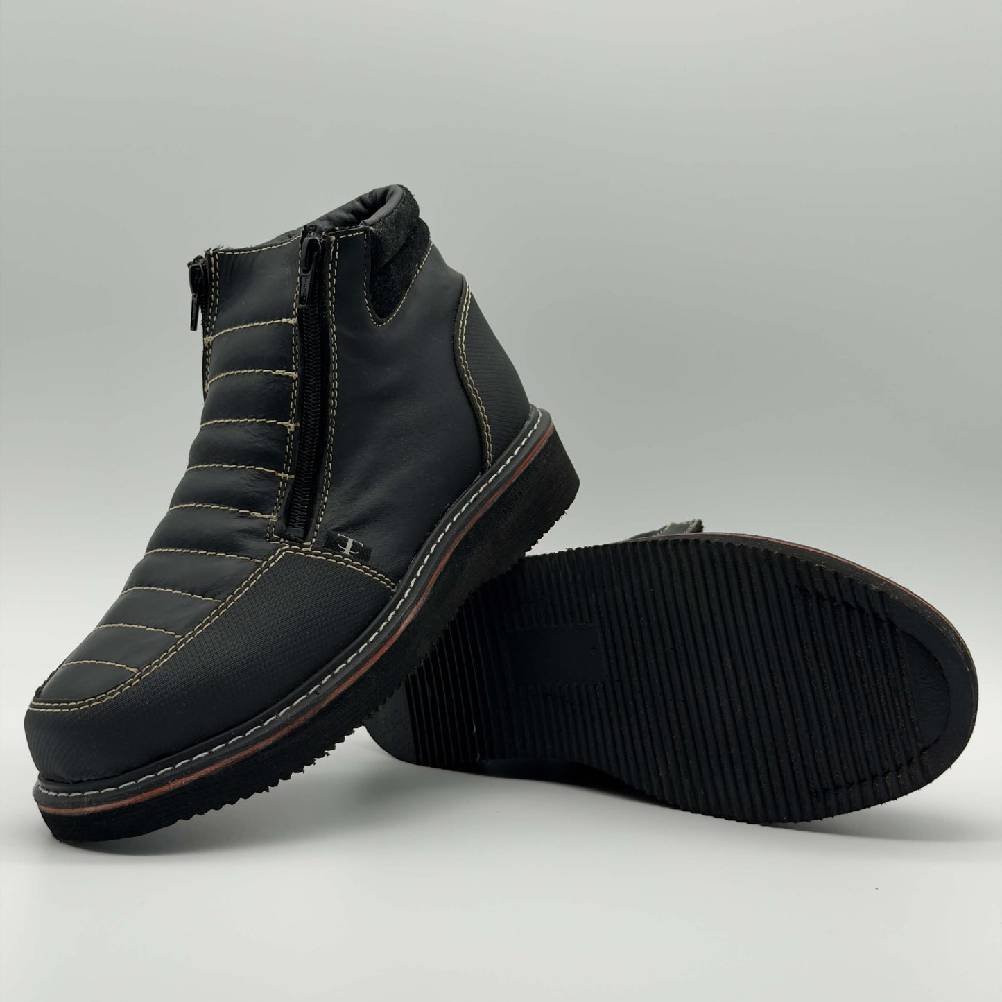 Zapato de Trabajo Doble Cierre Crazy Negro Mil Rayas — 100% Piel