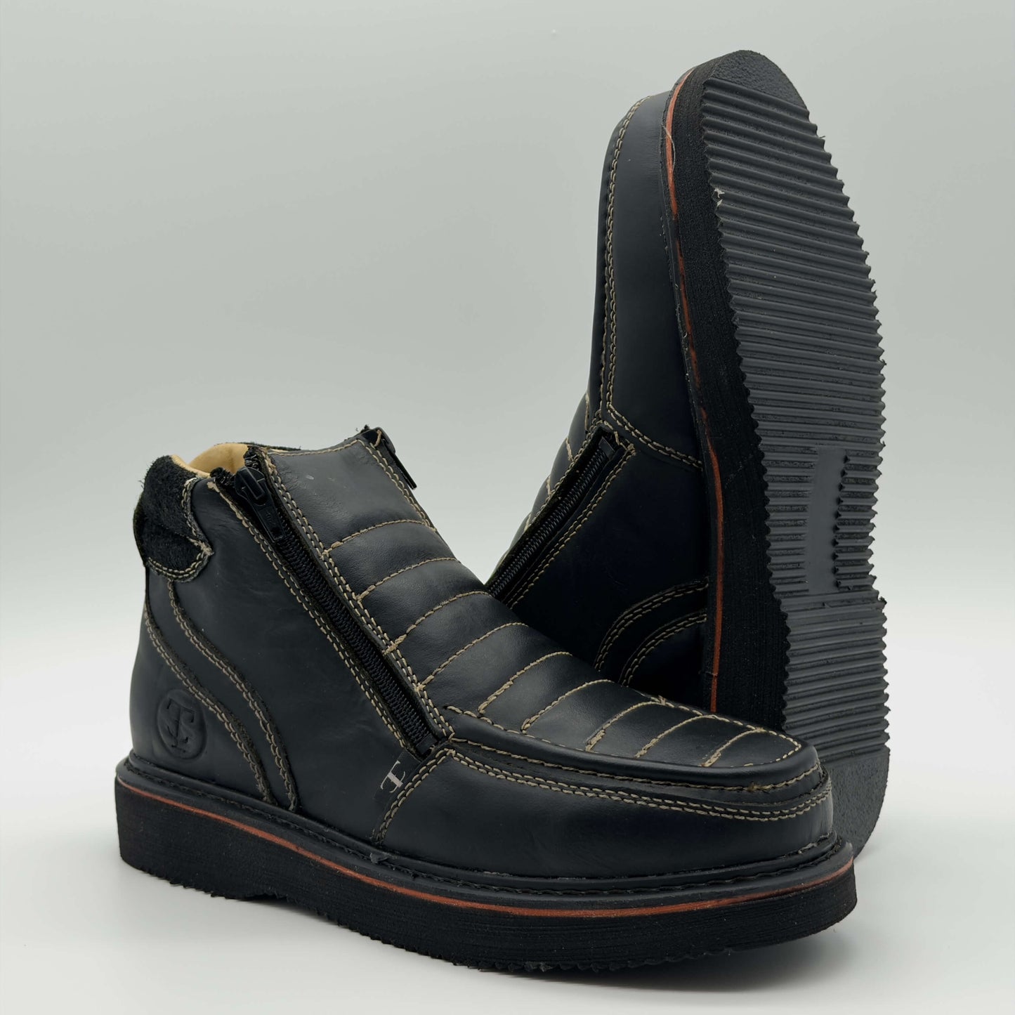 Zapato de Trabajo Doble Cierre Bordado Crazy Negro Mil Rayas