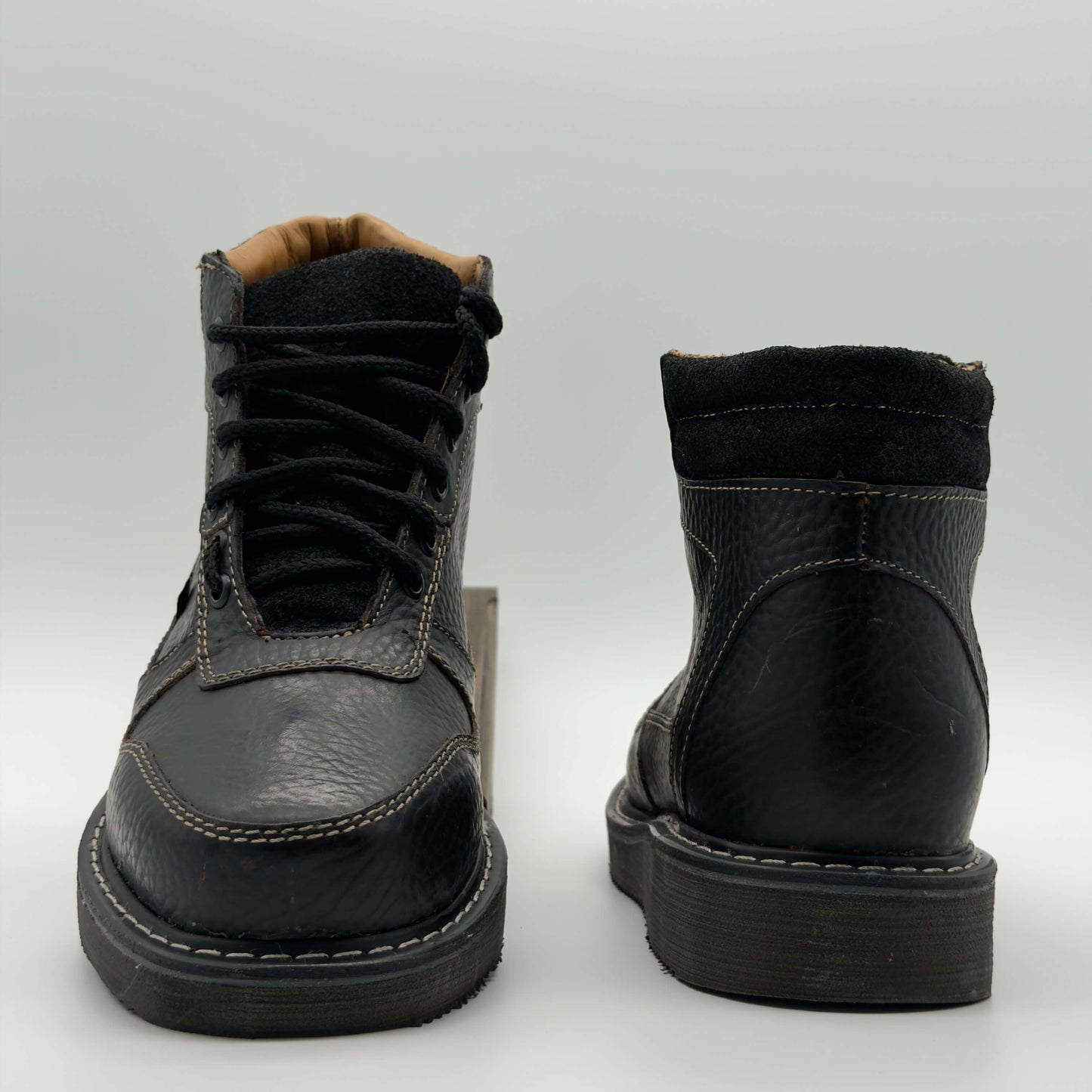 Zapato de Trabajo Cintas Floter Negro Mil Rayas
